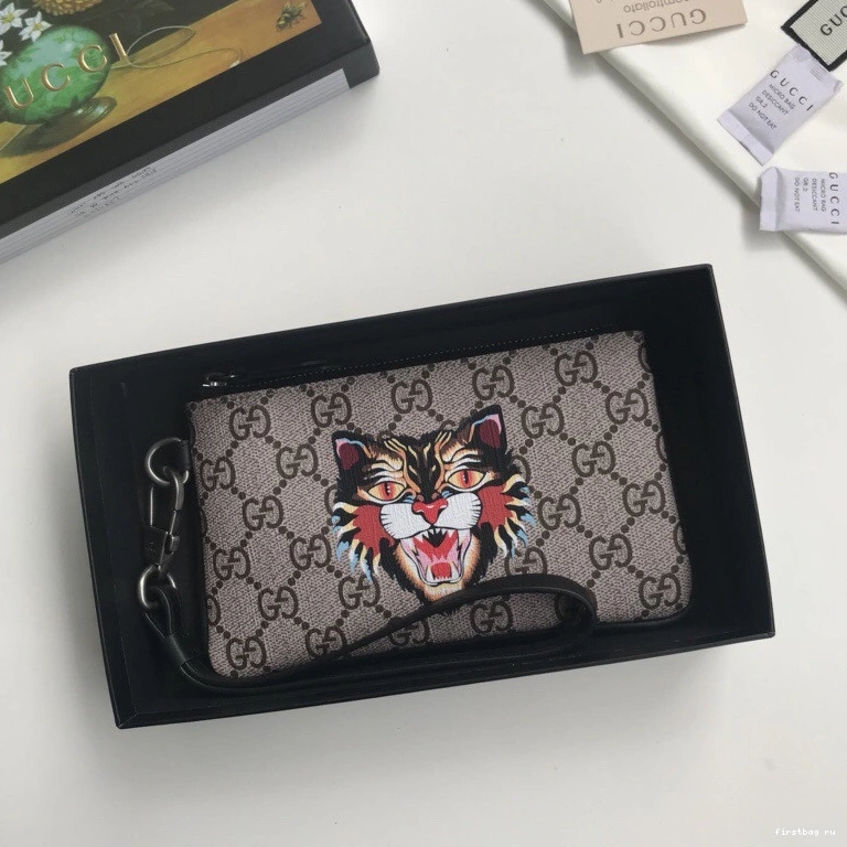 First bag ru Gucci GG 0719
